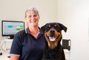 Tibbe Shamigo der er leder af Servicehundeakademiet